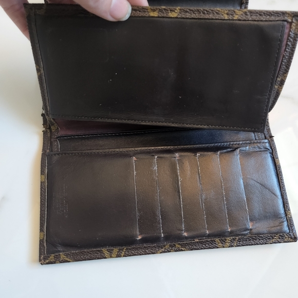 Louis Vuitton Envelope Wallet - Picture 9 of 16
